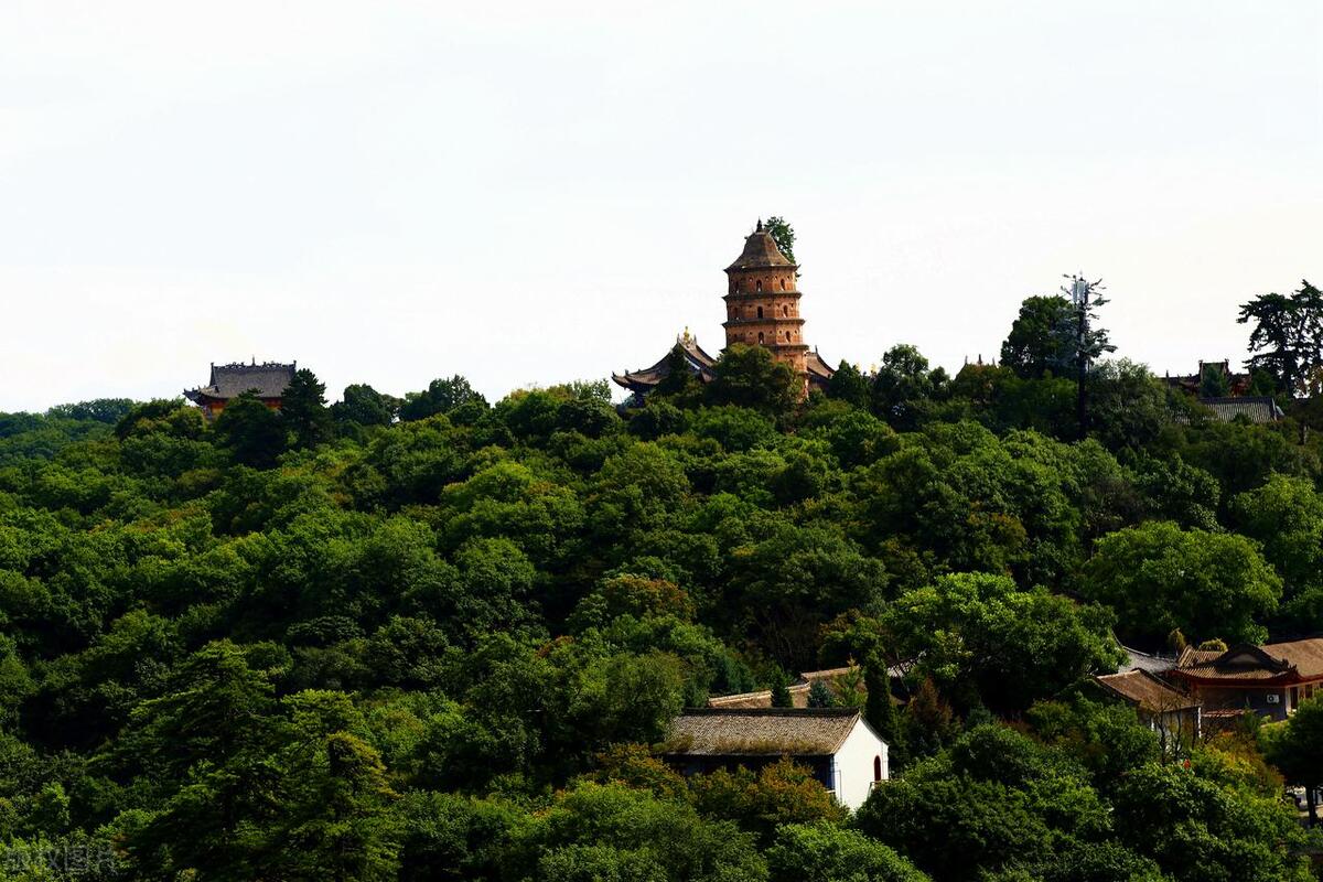 崆峒山历史文化_崆峒山旅游攻略_平凉崆峒山旅游景点