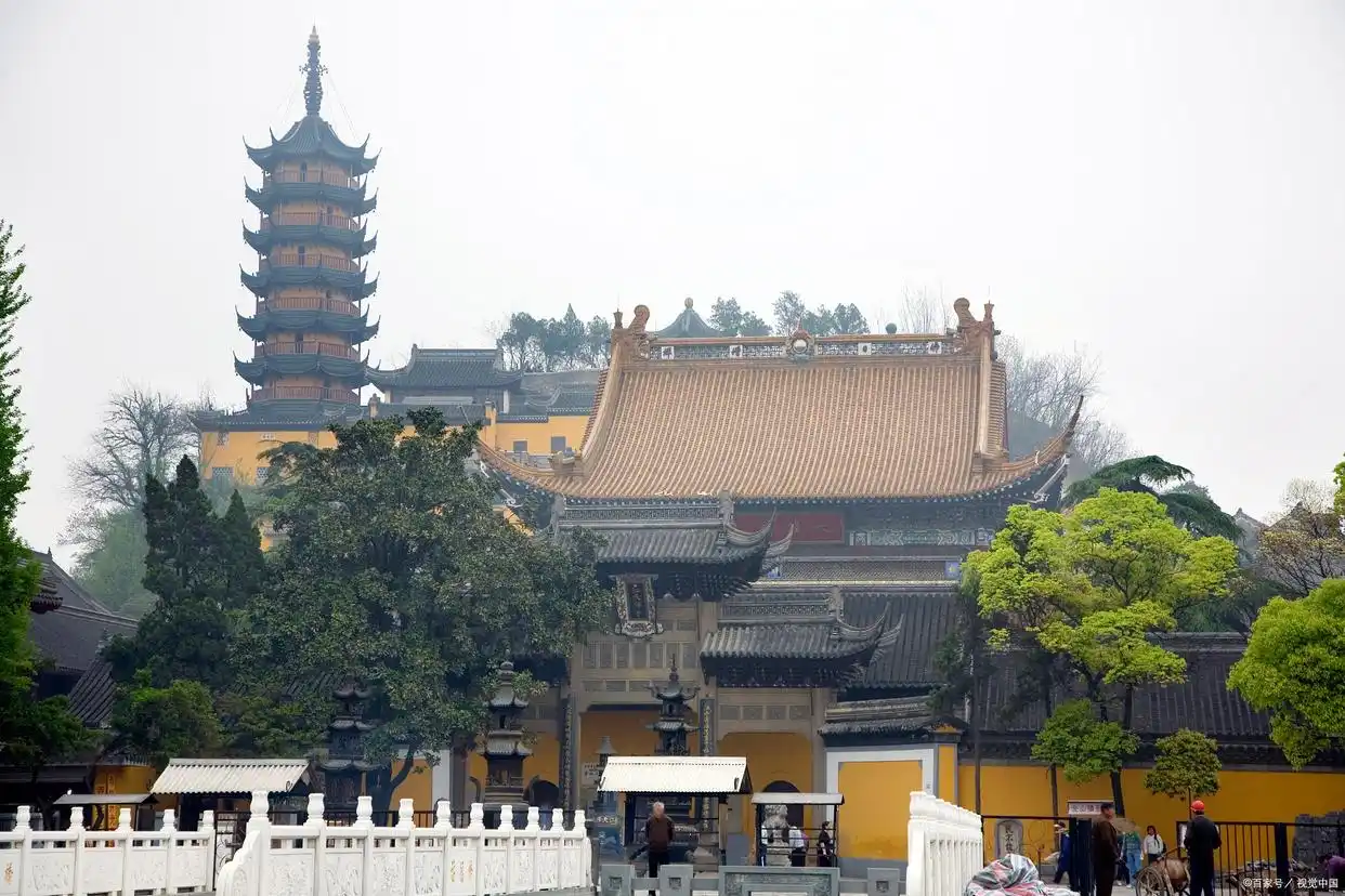 鹤壁附近旅游景点_淇水诗魂映太行_鹤壁十大诗意胜境