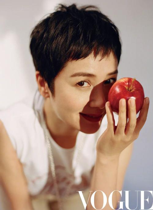 十五的月亮 十五的月亮十六圆