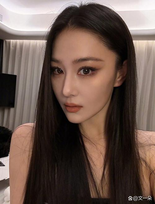 北京门头沟飘起鹅毛大雪 白茫茫一片瞬间切换童话模式 北京门头沟飘起鹅毛大雪 白茫茫一片瞬间切换童话模式