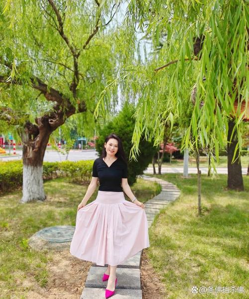 玫瑰色的恋人们电视剧 玫瑰色的恋人们电视剧