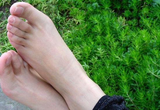 自闭的二豆 自闭啥玩意儿