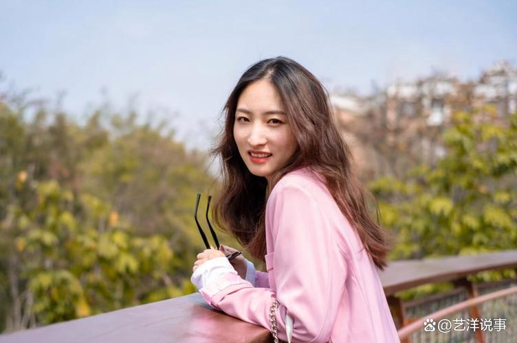 男主自闭依赖女主的古言