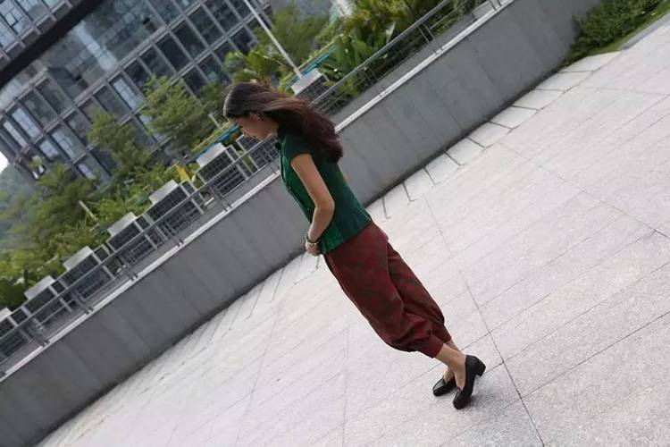 性格自闭文案短句_很自闭的句子