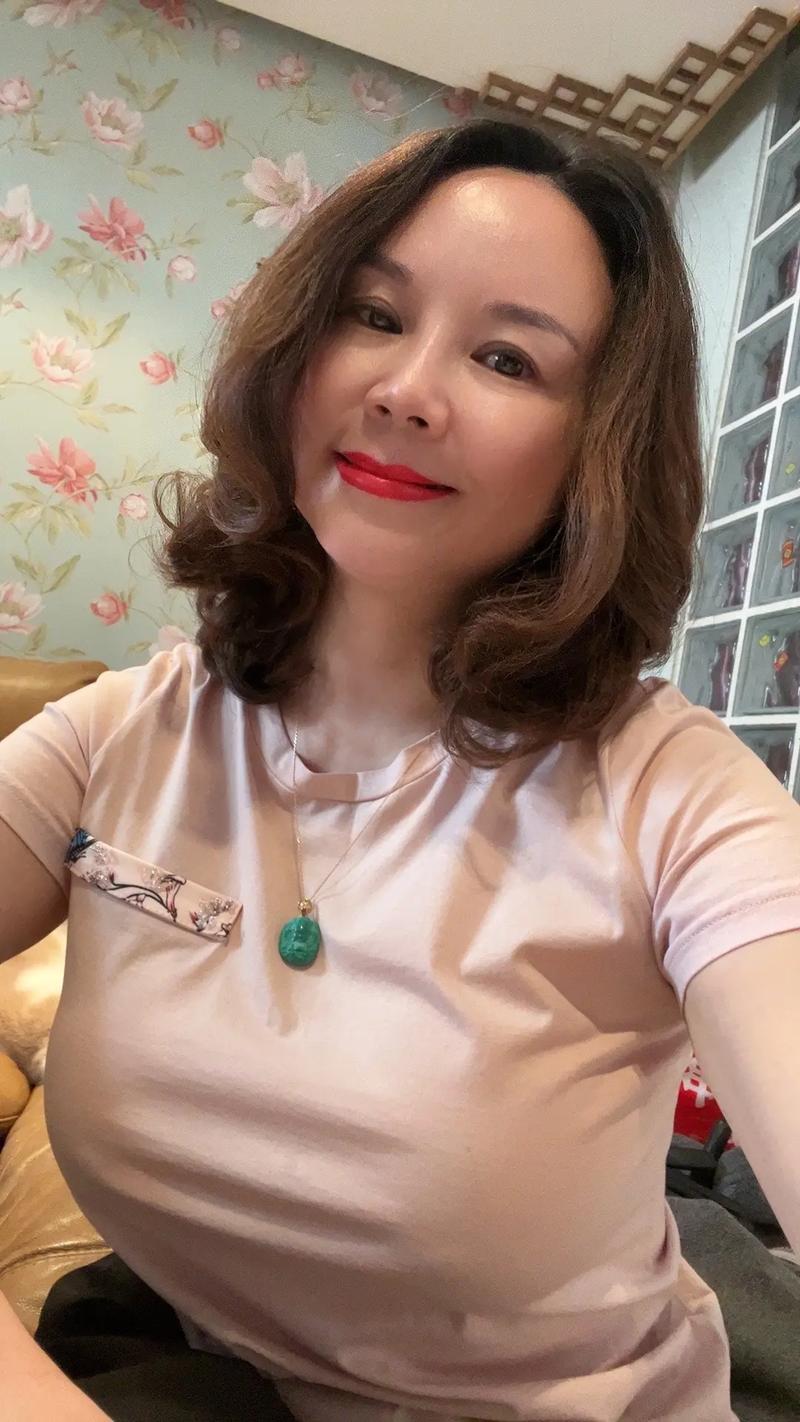 极度内向和自闭症的区别
