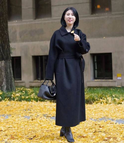 新闻家长导致孩子自闭