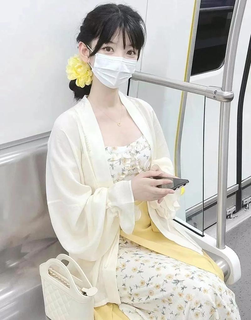 因为一句话我三重自闭