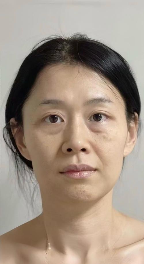 剩饭做皮蛋瘦肉粥的做法（皮蛋瘦肉粥做法）