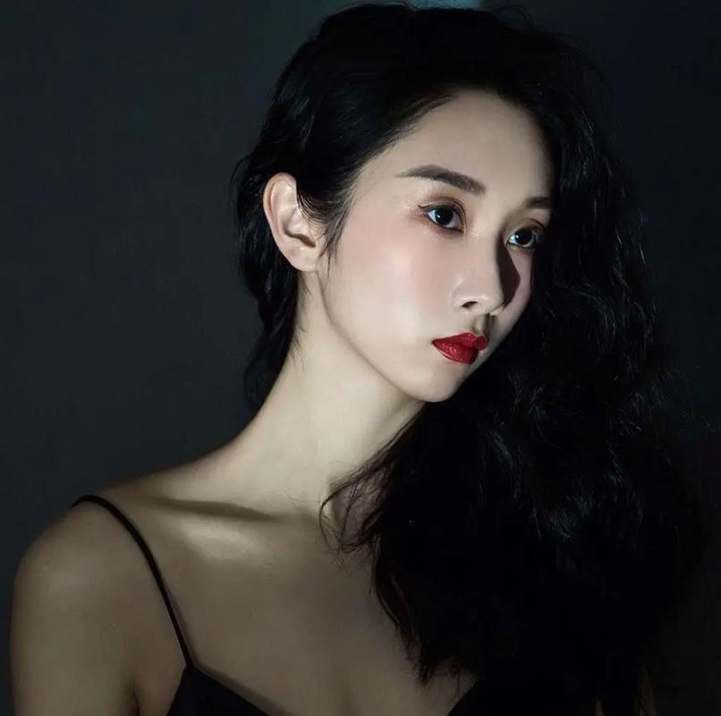 自闭女生打拳 泰国电影自闭症女孩练拳