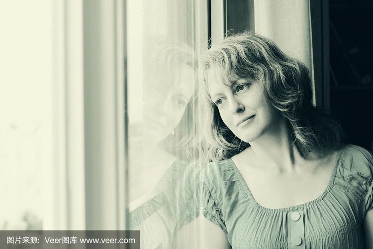 自闭治愈又自闭的歌曲名字