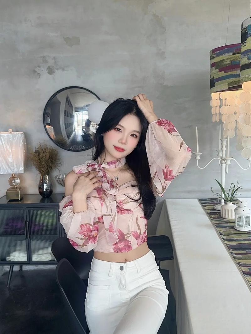 平时开朗但是自闭怎么办