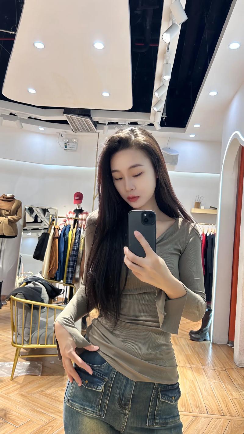 阿汤哥自闭阿汤哥全名