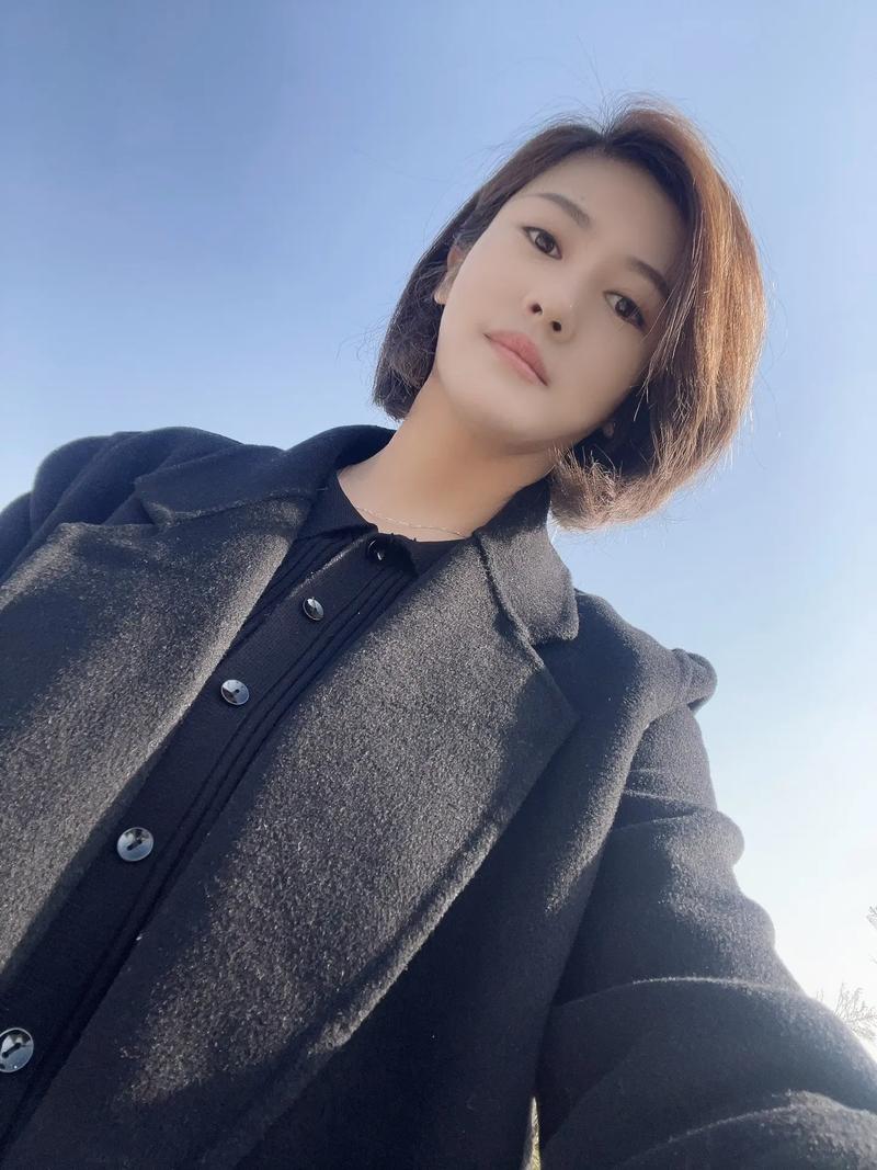 这现状就是吴亚玲的现状