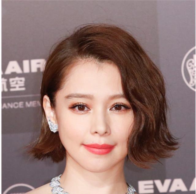 底部放量滞涨意味着什么（放量滞涨意味着什么）
