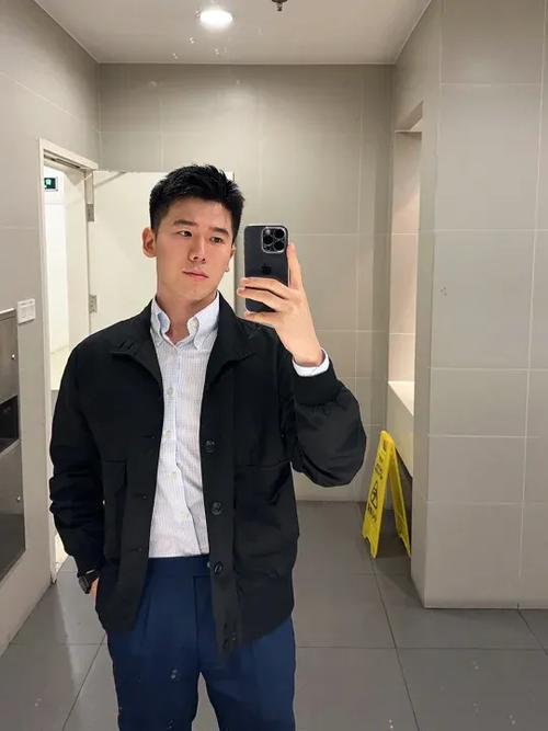 自闭儿童很帅自闭儿童长大