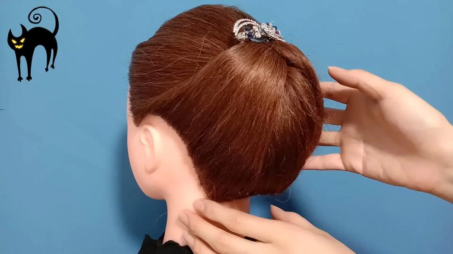 佳佳今天自闭辽 佳佳今天也好困微博