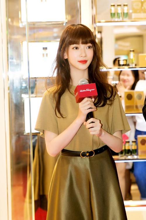 梅赛德斯先生自闭女孩