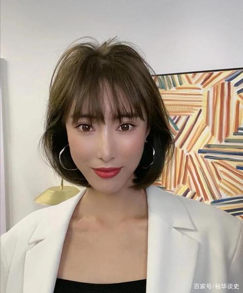 解决自闭文案 关于自闭的搞笑说说