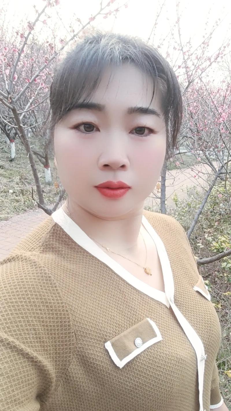 自闭女孩日常文案短句