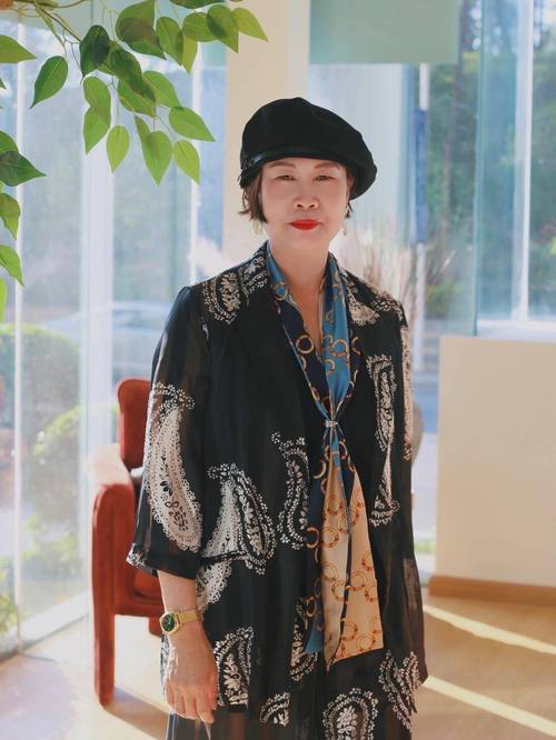 难免有点自闭 难免有点自闭是什么歌