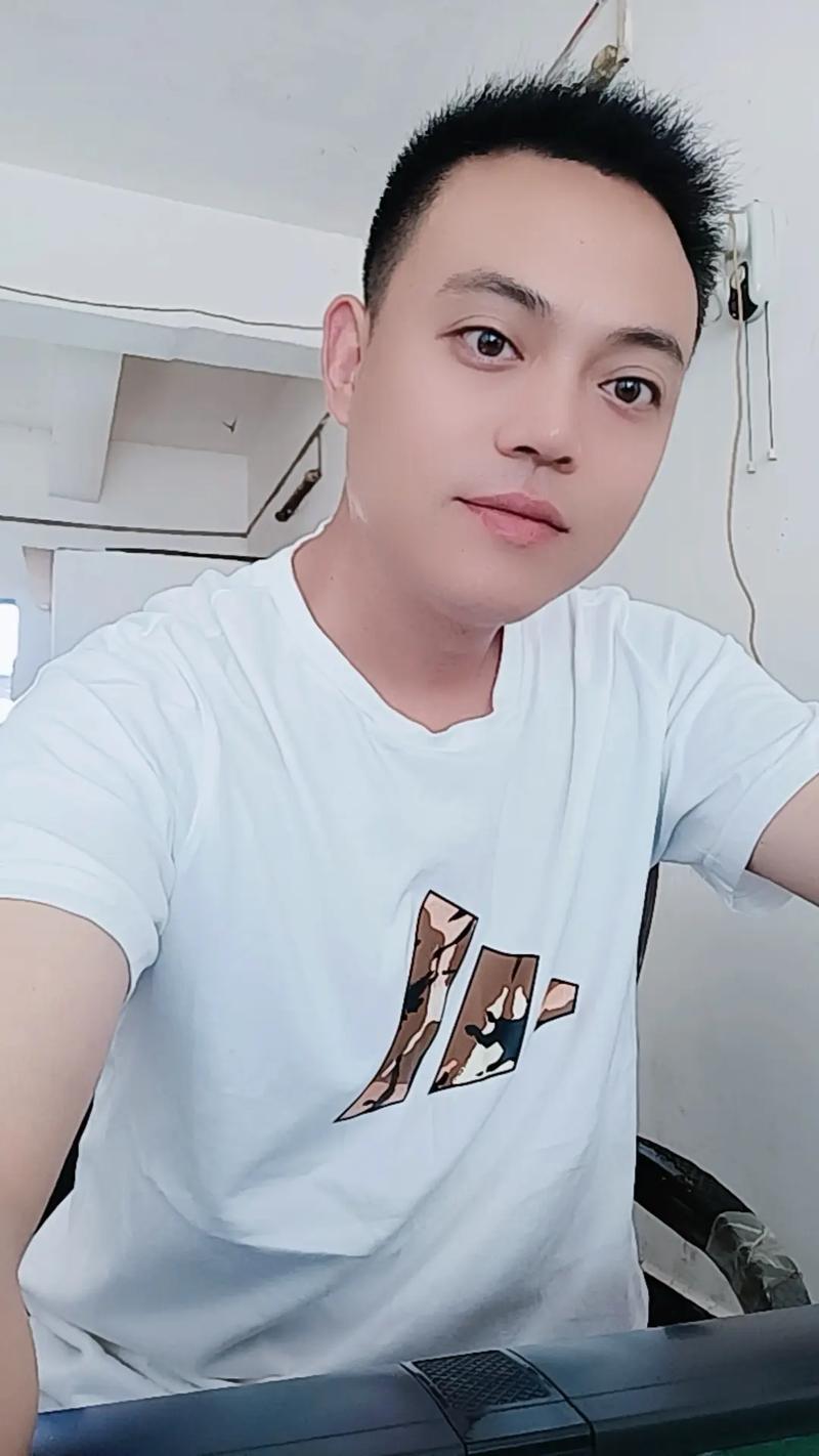 自闭的人介绍自闭的人自我介绍