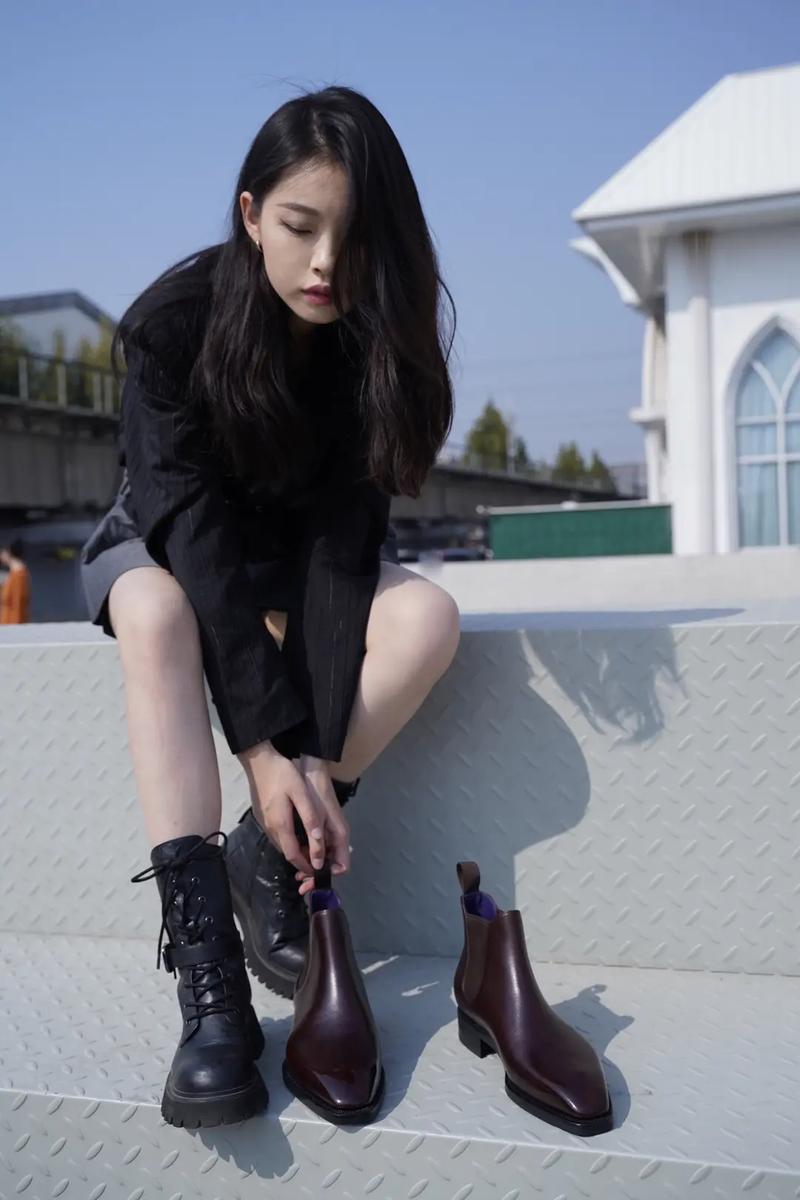 喜欢的人自闭emo了