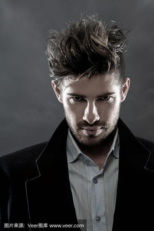 自闭症小孩经常做的动作 自闭症小孩经常做的动作