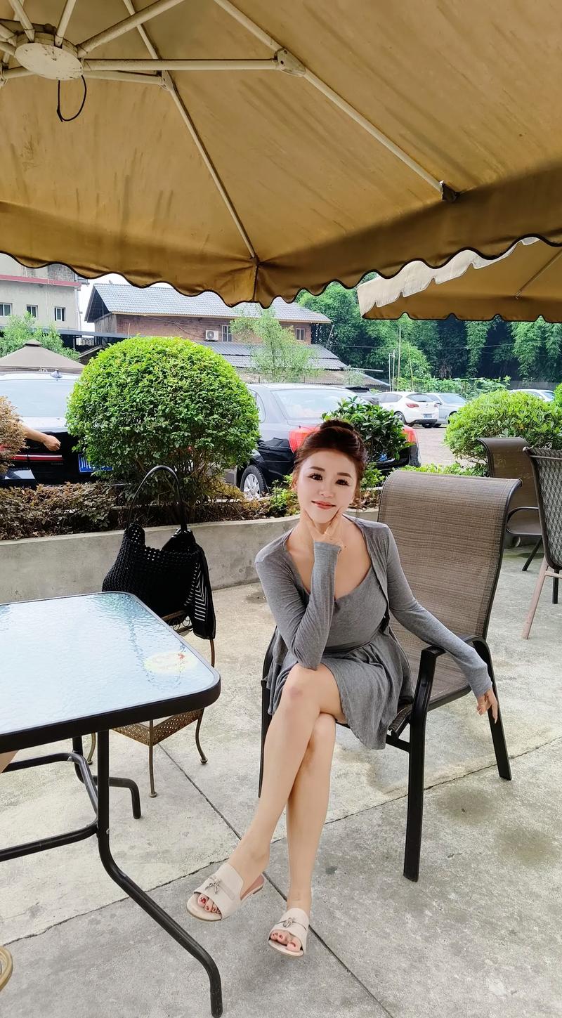 自闭的幽默表达 自闭的句子说说