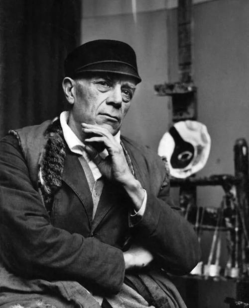 自闭症跟自闭症一起玩