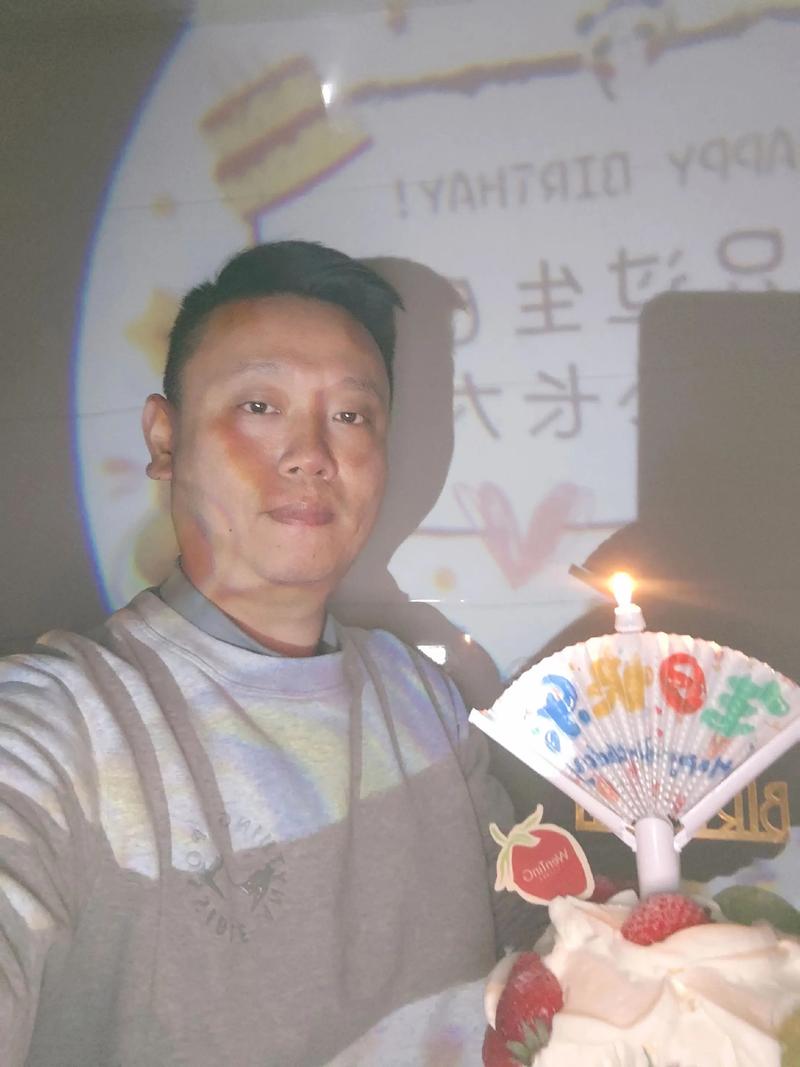 女儿送武校自闭 孩子送武校能学到很多东西吗