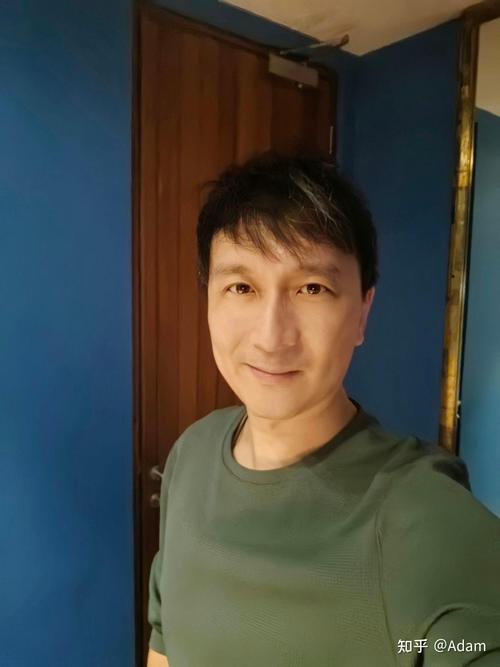 自闭水桶帽子怎么拆卸