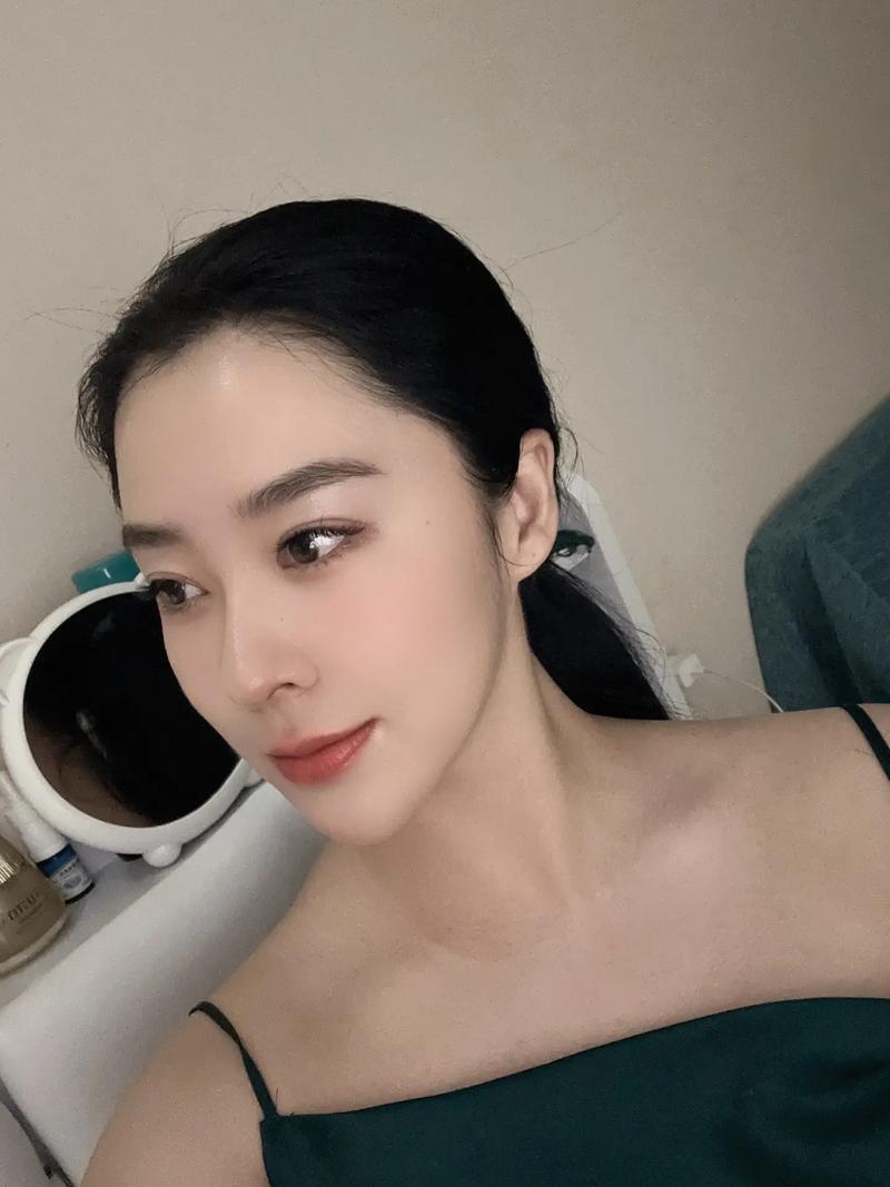 儿童为什么会突然自闭
