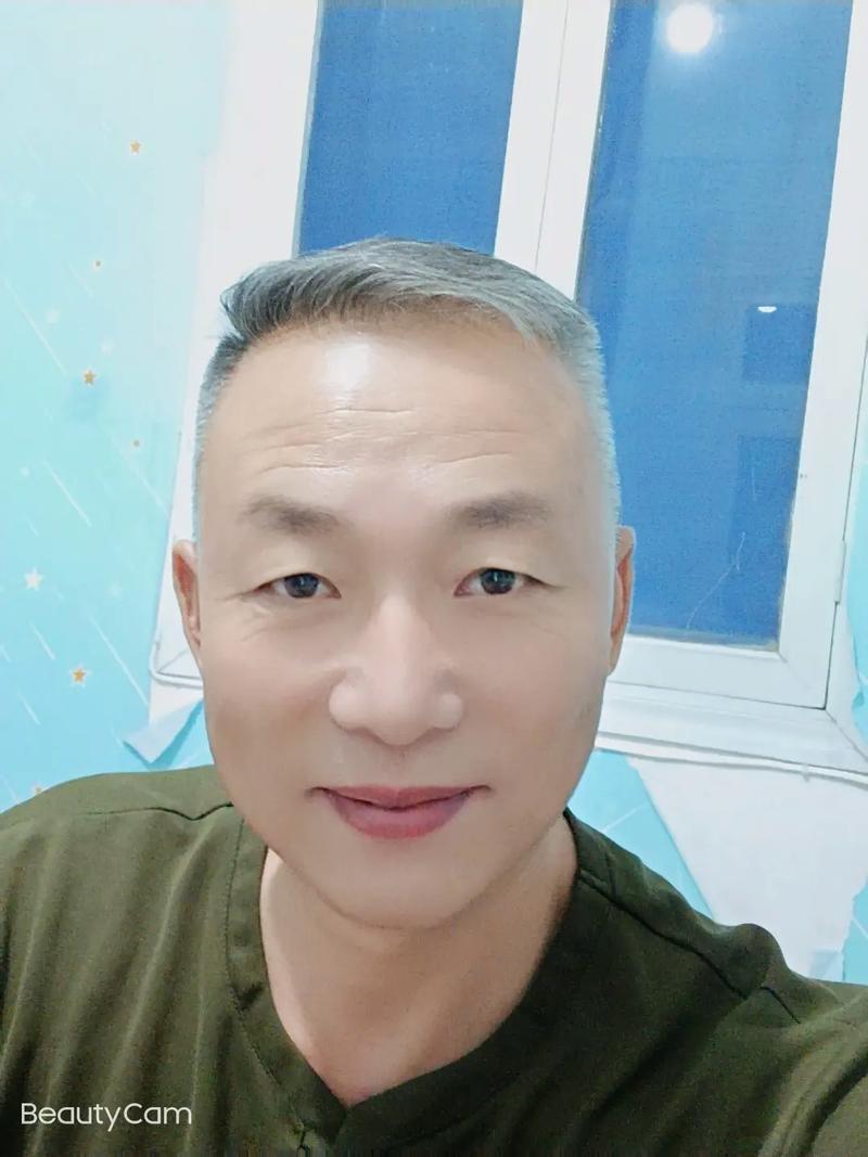 自闭绝对不会坑个了丢
